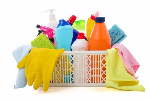 Detailed cleaning of a modern Crystal Palace workspace
